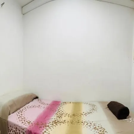 Apartamento Especial Para Grupos De Jovenes,pleno Centro Salou