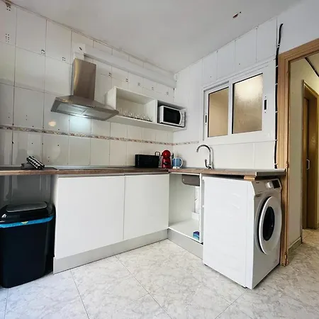 Apartamento Especial Para Grupos De Jovenes,pleno Centro * Salou